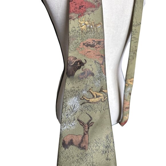 Endangered Wildlife Tie Chravateur Pattern Silk Tie With Animals in Nature Scene - Picture 1 of 4